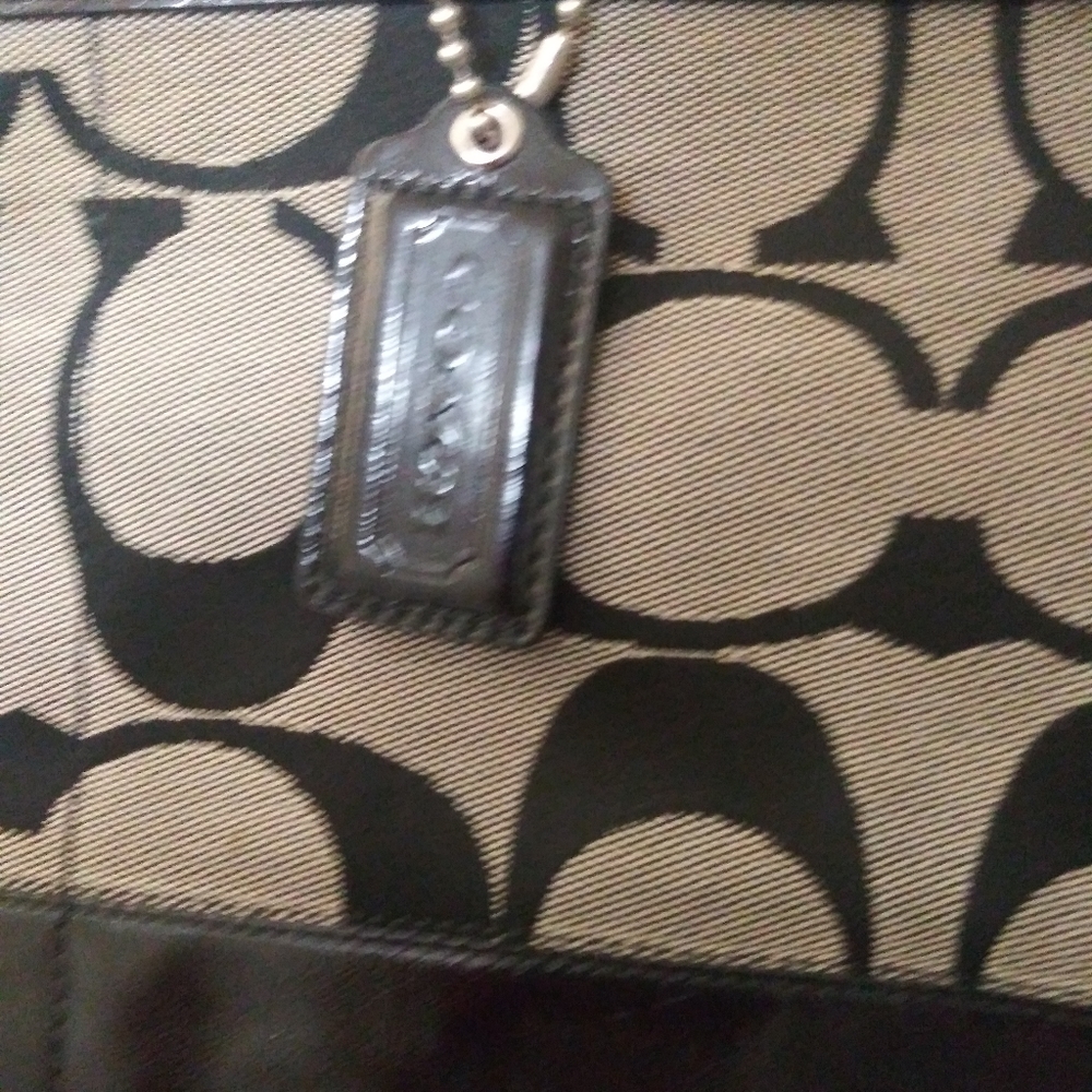 Purse - Picture 4 of 4